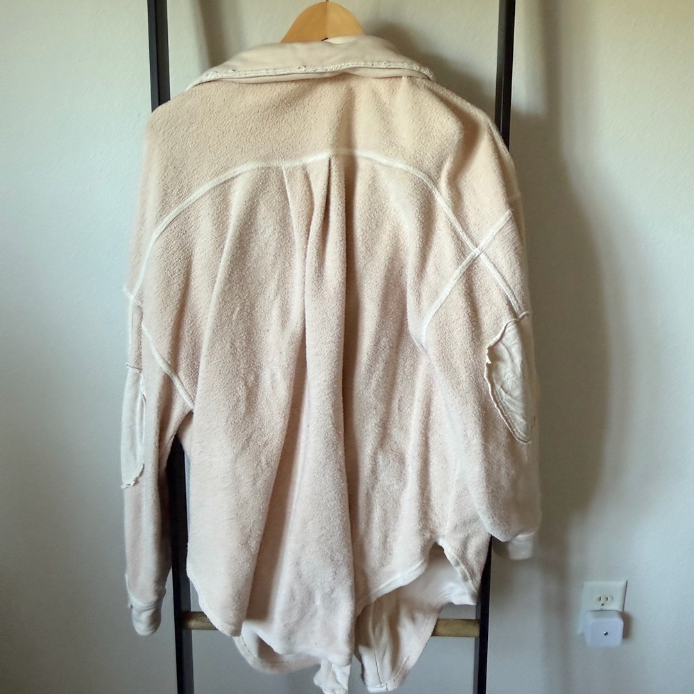 Free People ruby Shacket - Picture 4 of 4